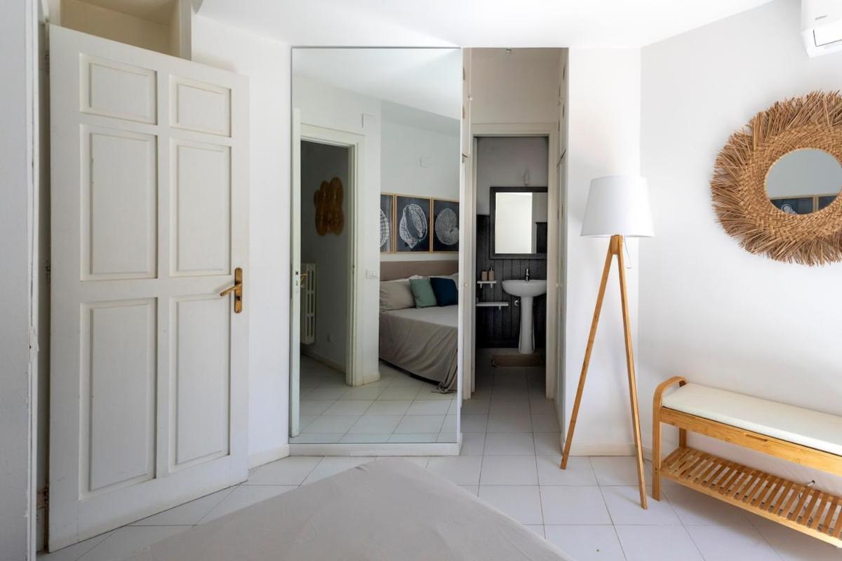Donna Amalia Villa In Mondello Палермо Екстериор снимка