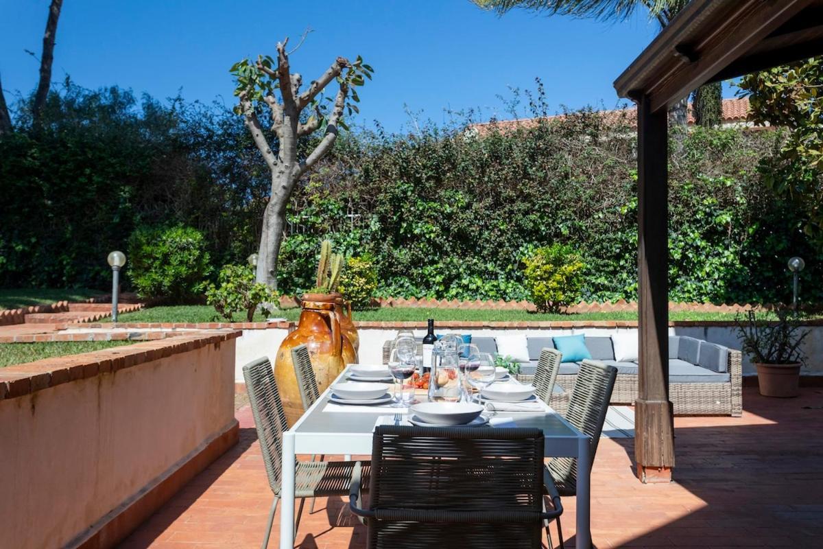 Donna Amalia Villa In Mondello Палермо Екстериор снимка